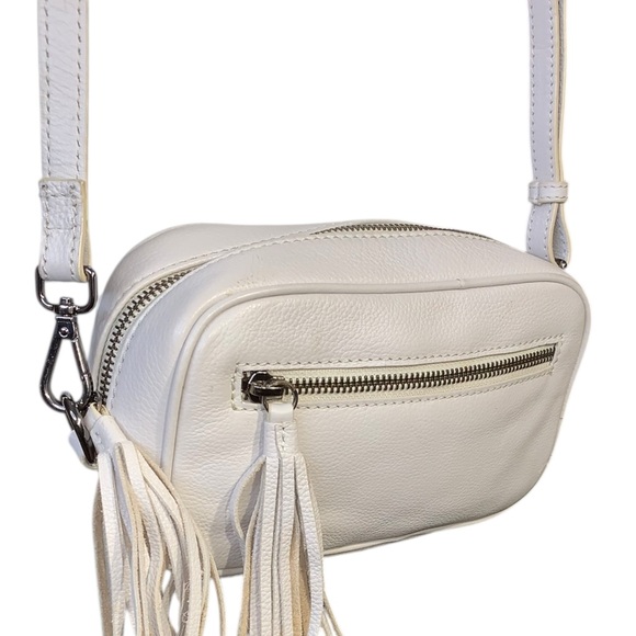 Hadaki Leather Crossbody Bag White Tassel Zip Adjustable Purse Strap Fanny Pack - Picture 6 of 15